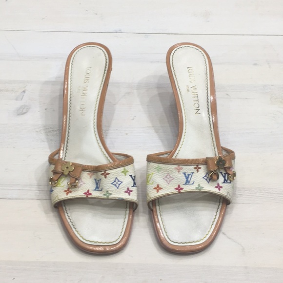 Louis Vuitton Shoes - Louis Vuitton monogram kitten heel slides sz 7.5